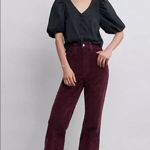 $104 NWT Levi’s Ribcage Corduroy W25 Bootcut